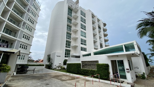 Beachfront  Jomtien Residence photo
