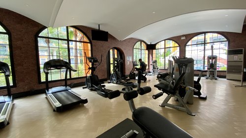 Venetian Condo Resort photo