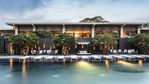 Reflection Jomtien photo