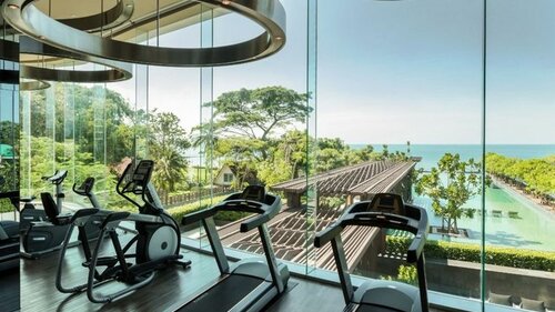 Reflection Jomtien photo