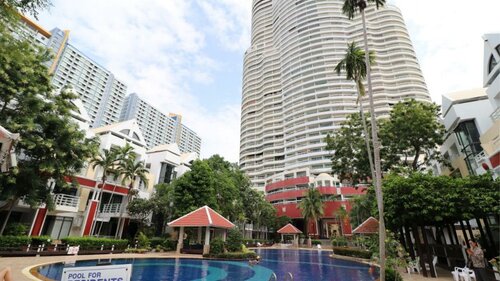 Metro Jomtien Condotel photo