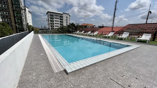 The Mountain Eakmongkol photo