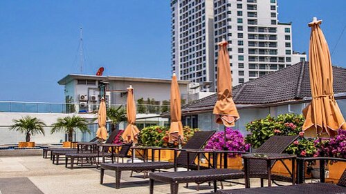 C View Boutique photo