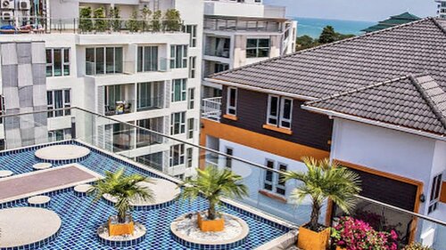 C View Boutique photo