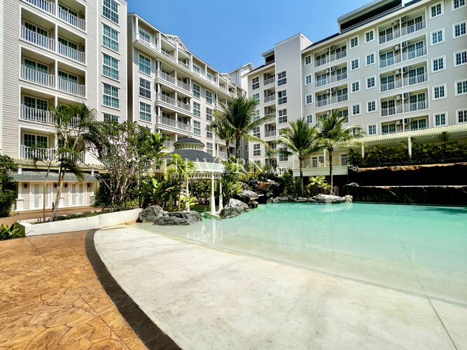 ЖК Grand Florida Beachfront Condo Resort Pattaya фото