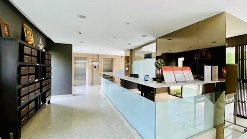 Prima Wong Amat photo