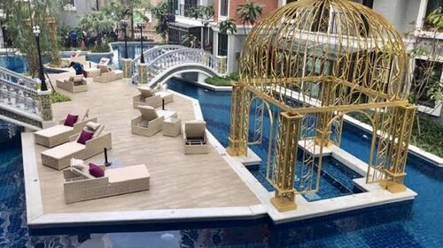 Espana Condo Resort Pattaya photo