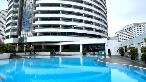 Jomtien Plaza Condotel photo