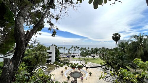 Jomtien Plaza Condotel photo