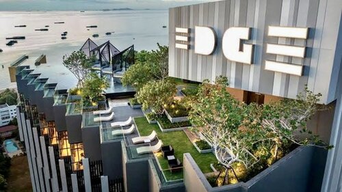 Edge Central Pattaya photo