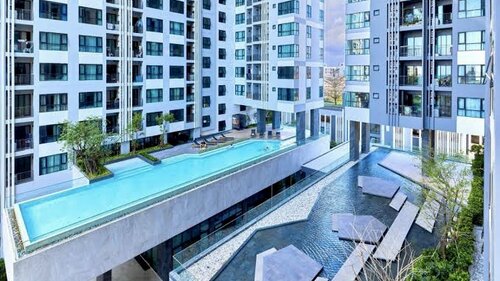 The Base Central Pattaya photo