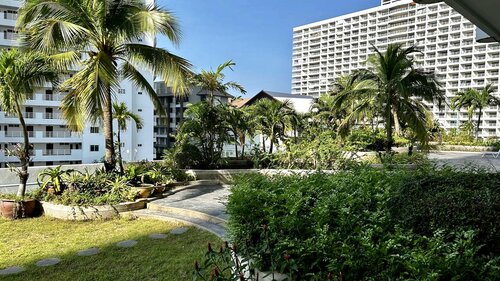 Jomtien Complex photo