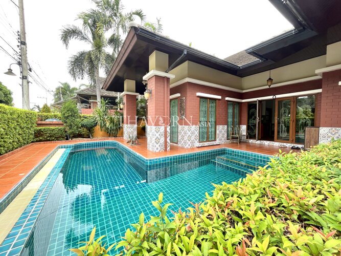 House For sale 3 bedroom 300 m² with land  , Pattaya