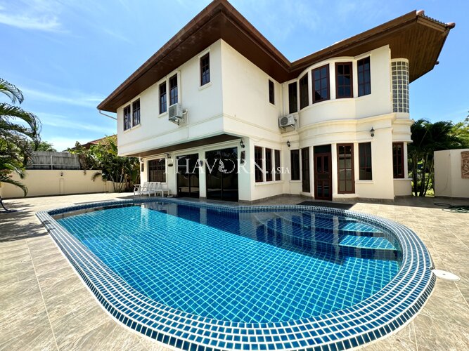 House For sale 4 bedroom 300 m² with land  , Pattaya