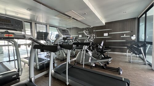 Sixty Six Condominium 公寓 照片