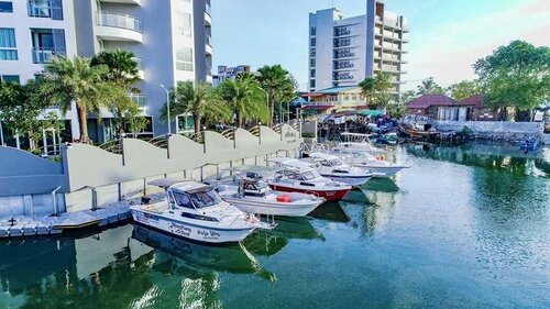 Whale Marina Condo photo