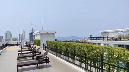 Estanan Condo 2 photo