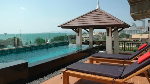 Jomtien Beach Penthouses photo