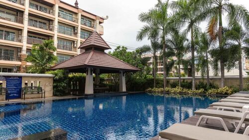 Jomtien Beach Penthouses photo