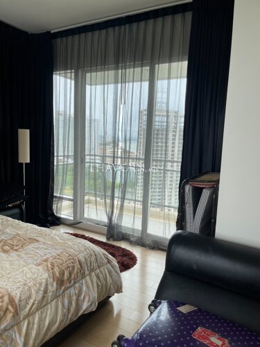 photo flat Reflection Jomtien