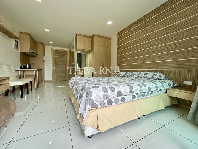 Condo for sale studio 30.72 m² in Whale Marina Condo, Pattaya