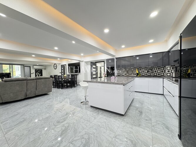 photo flat Ruamchok Condo View 2