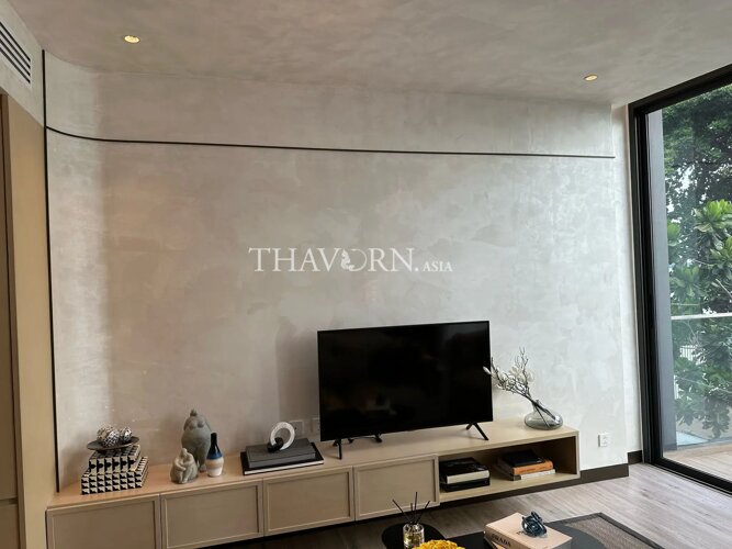 photo flat Arom Wongamat