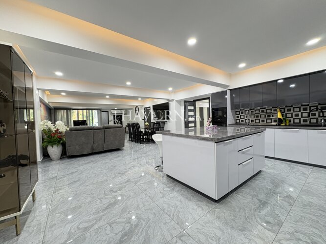 photo flat Ruamchok Condo View 2