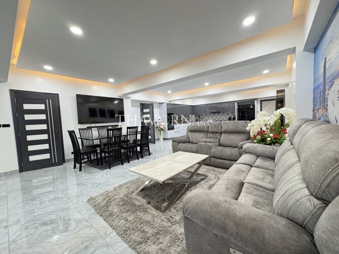 photo flat Ruamchok Condo View 2