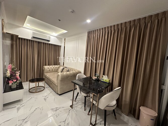 照片 房子 Empire Tower Pattaya 公寓