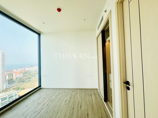 photo flat Arom Wongamat