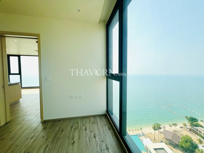 photo flat Arom Wongamat