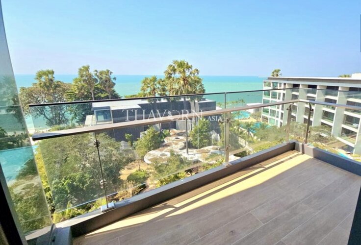 photo flat Arom Wongamat