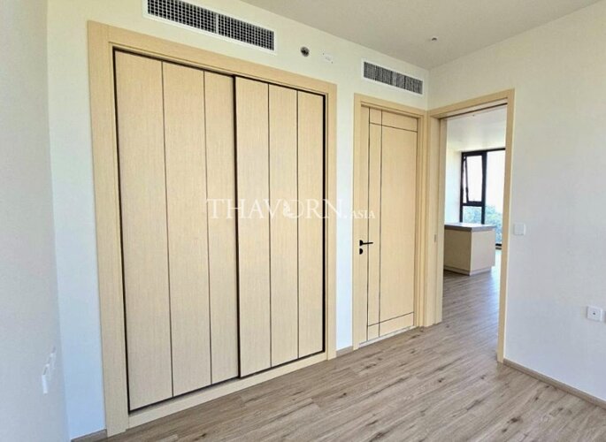 photo flat Arom Wongamat