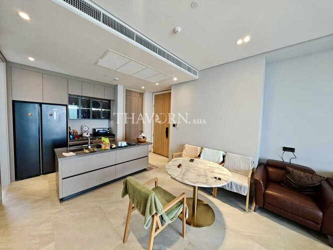 photo flat Reflection Jomtien