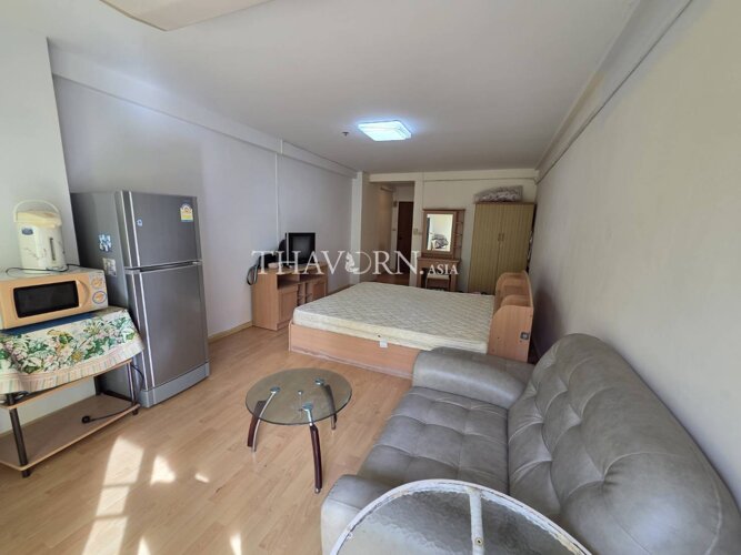 Condo for sale studio 31.18 m² in Jomtien beach condominium, Pattaya