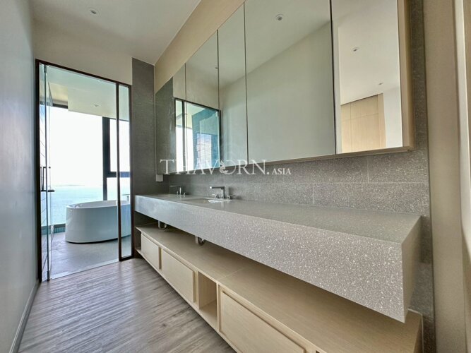 照片 房子 Arom Wongamat 公寓