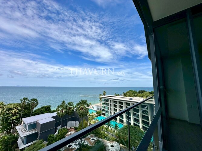 photo flat Arom Wongamat