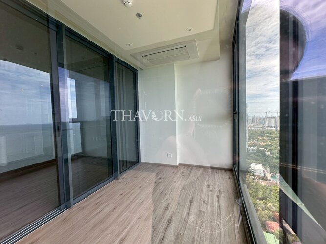 照片 房子 Arom Wongamat 公寓