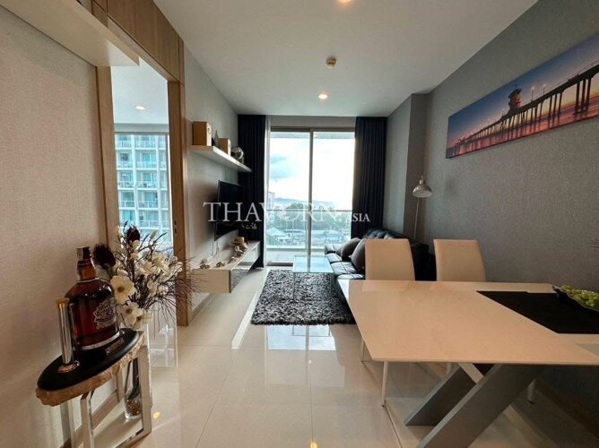 photo flat The Riviera Wongamat Beach