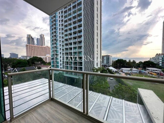 photo flat The Riviera Wongamat Beach