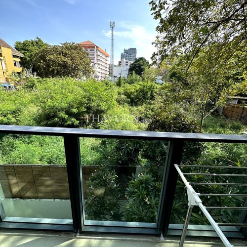 photo flat Aurora Pratumnak