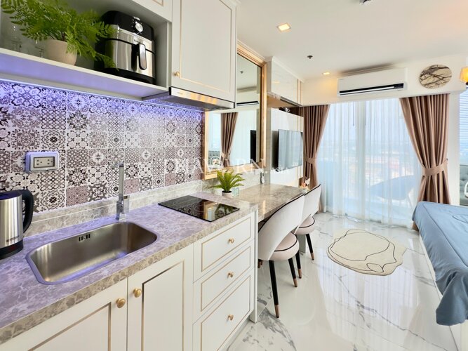 照片 房子 Empire Tower Pattaya 公寓