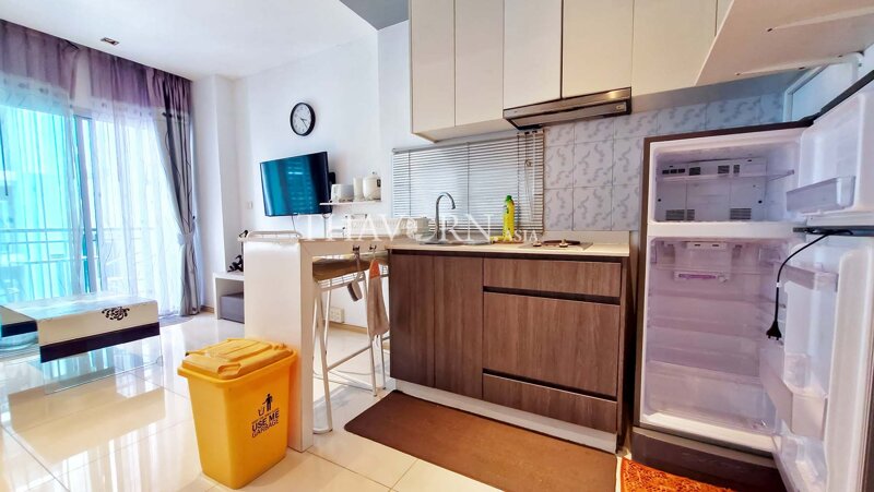 Condo for rent studio 36 m² in The Gallery Pattaya, Pattaya