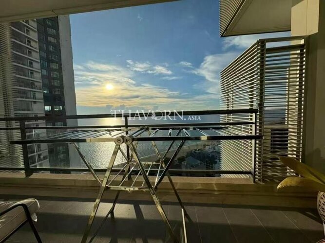 photo flat Reflection Jomtien