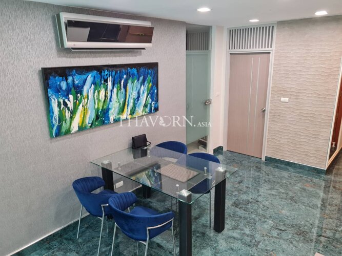 photo flat Laguna Heights