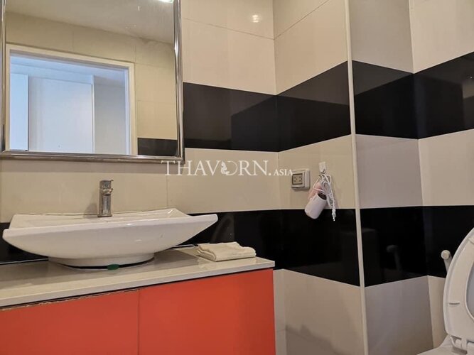 photo flat Art on the Hill