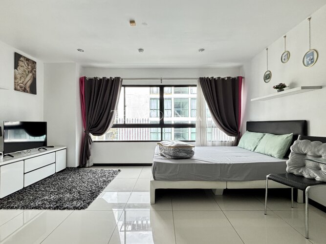 Condo for sale studio 24 m² in Siam Oriental Elegance, Pattaya