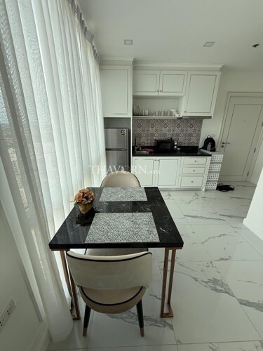 照片 房子 Empire Tower Pattaya 公寓