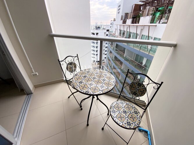 photo flat Sands Condominium